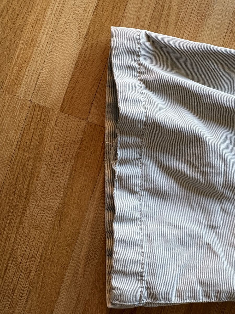 Pantaloni: Pantalon chino blanc cassé – Usato da Fribourg venduto da bappenzell 5