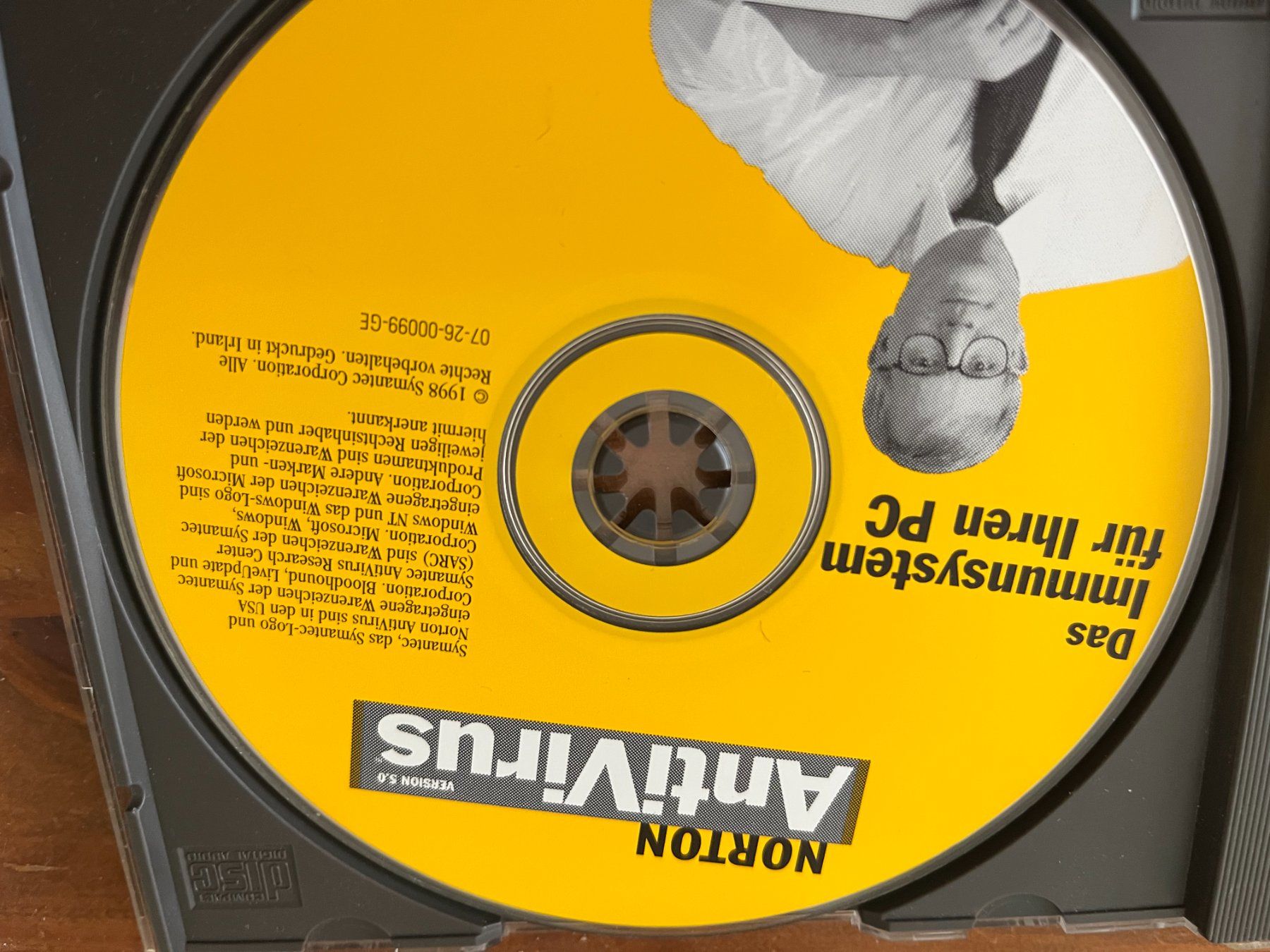 Norton Software: Norton AntiVirus Version 5.0 – Gebraucht aus Winterthur von fla_hwg8