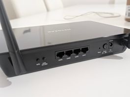 Netgear WAC104 Network Switch Access Point WLAN
