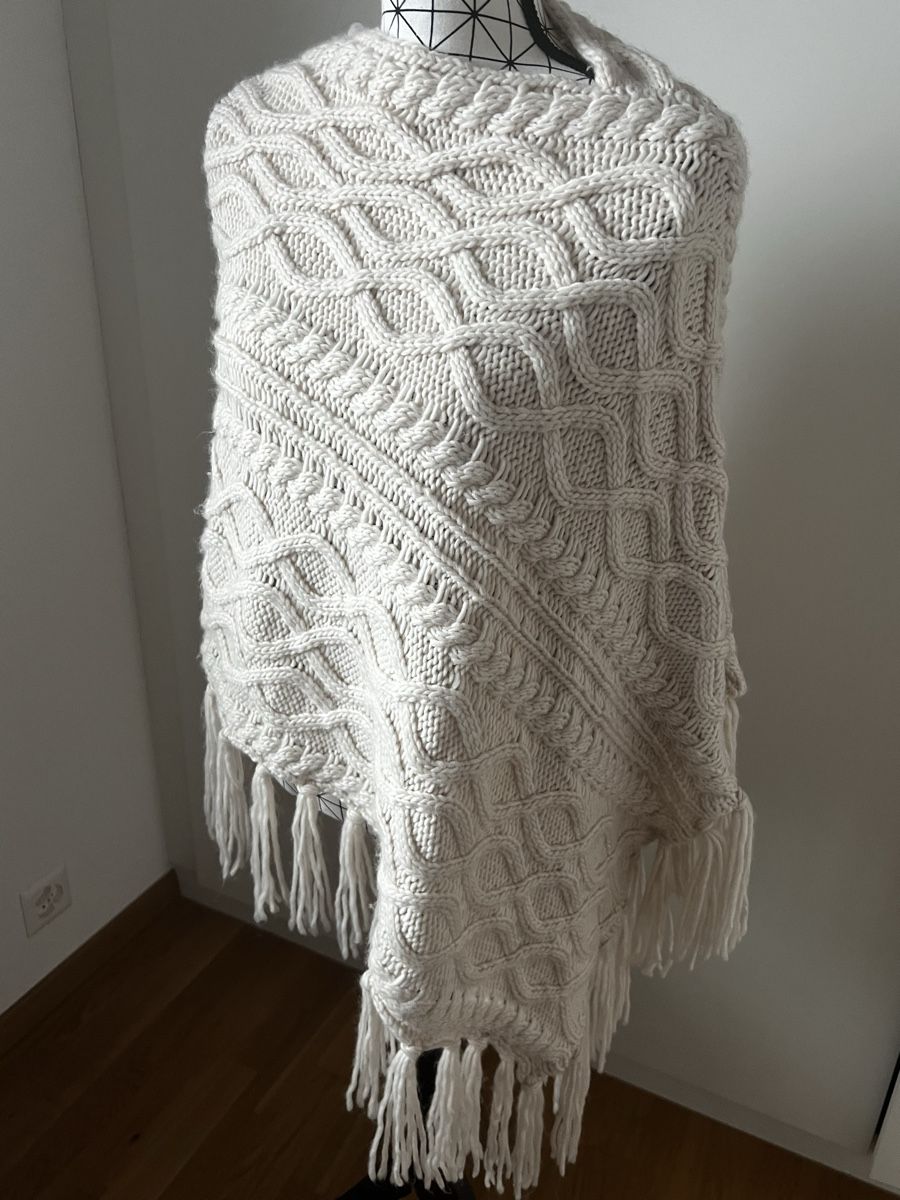 Altro in Moda donna: Poncho écru à franges - comme neuf! – Nuovo (secondo la descrizione) da Gland venduto da choupon 1
