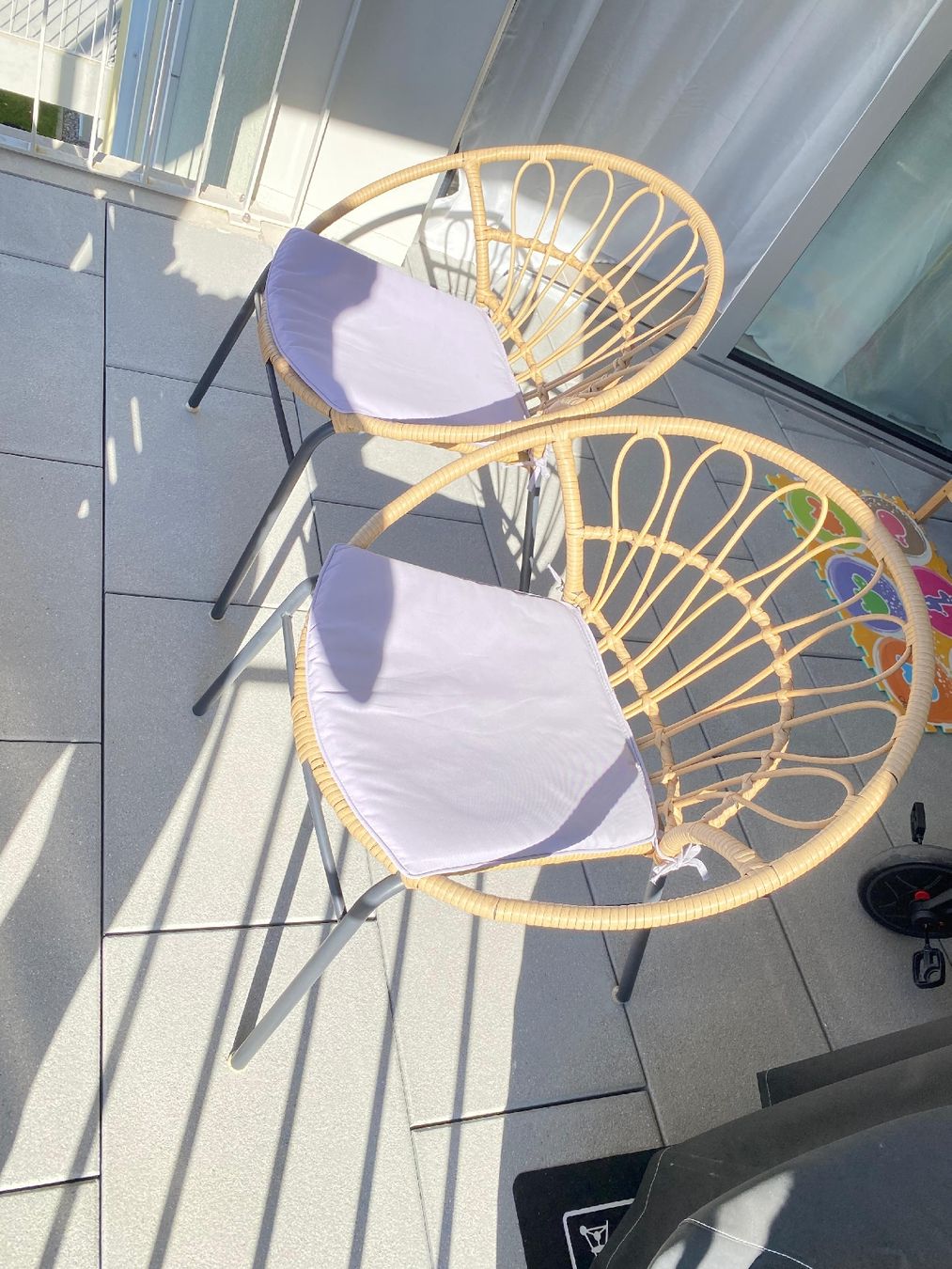 Sedie: 2 Rattanstühle für Balkon oder Terrasse – Usato da Oftringen venduto da Cano1907