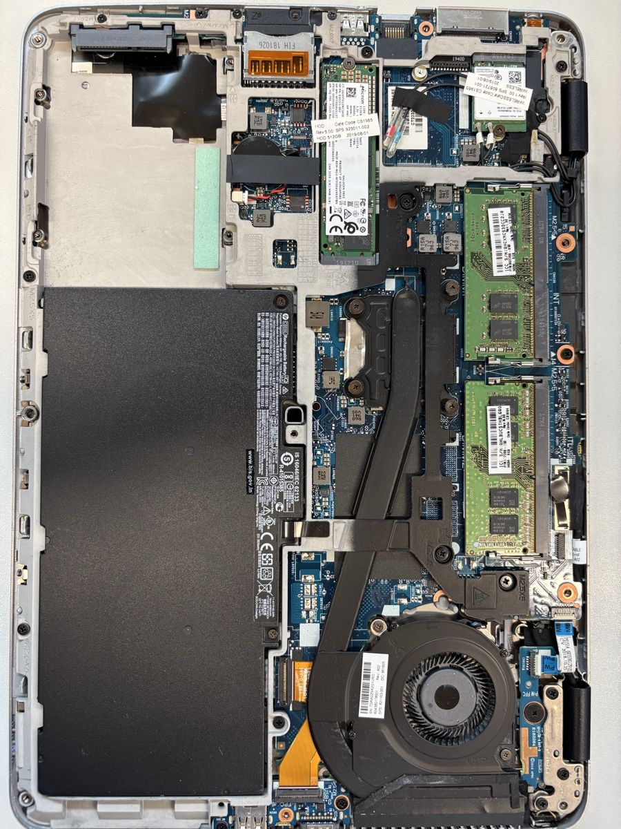 Hewlett Packard Portables: HP EliteBook G3 512/16Gb – D'occasion à La Tour-de-Trême par ValGruyere 3