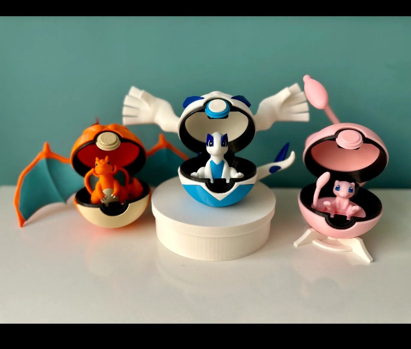Pokémon Statuette: Pokeball pokémon – Usato da Zürich venduto da gab_rv62 1