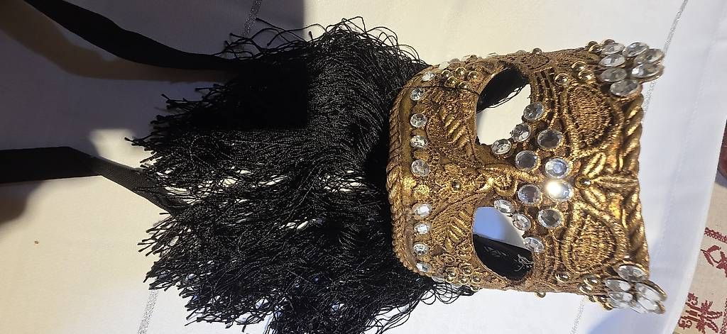 Masques: Masques de Venise  – D'occasion à Saubraz par Caly0 2