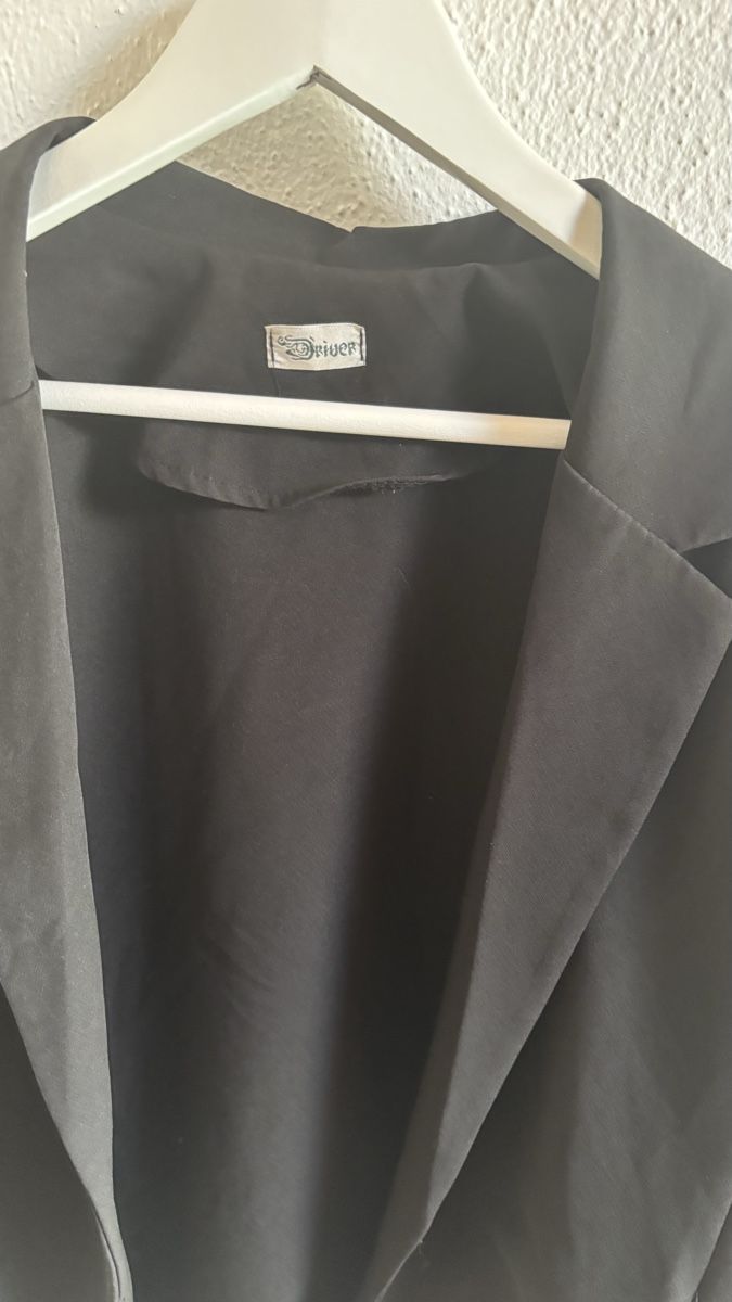 Giacche: Schwarzer Blazer – Nuovo (secondo la descrizione) da Roggwil BE venduto da R.. 1