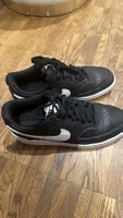 Schwarze Nike Court Vision Schuhe, Grösse 38