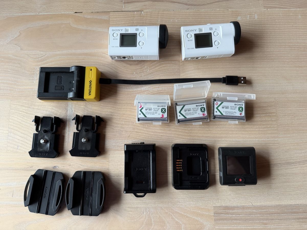 Sony Action Cam: Sony FDR-X3000 Action-Cam Bundle – Gebraucht aus Uster von Polar47