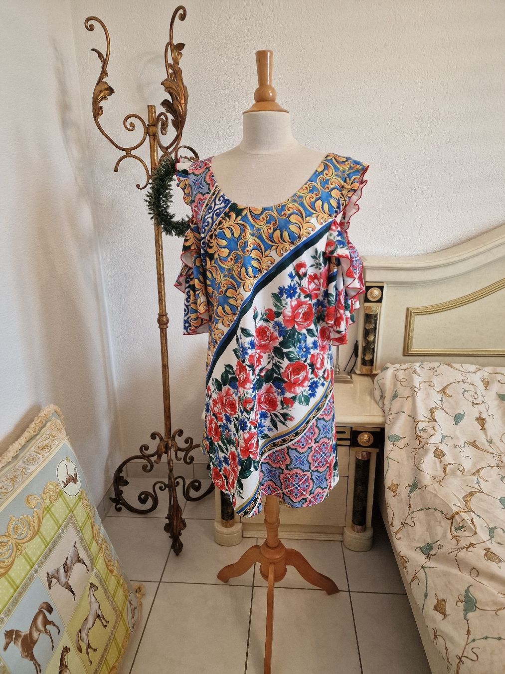 Robes: Sommer Kleid Stretch Polyester Gr.44-46 – Neuf (Voir description) à Oberglatt ZH par Alischa1