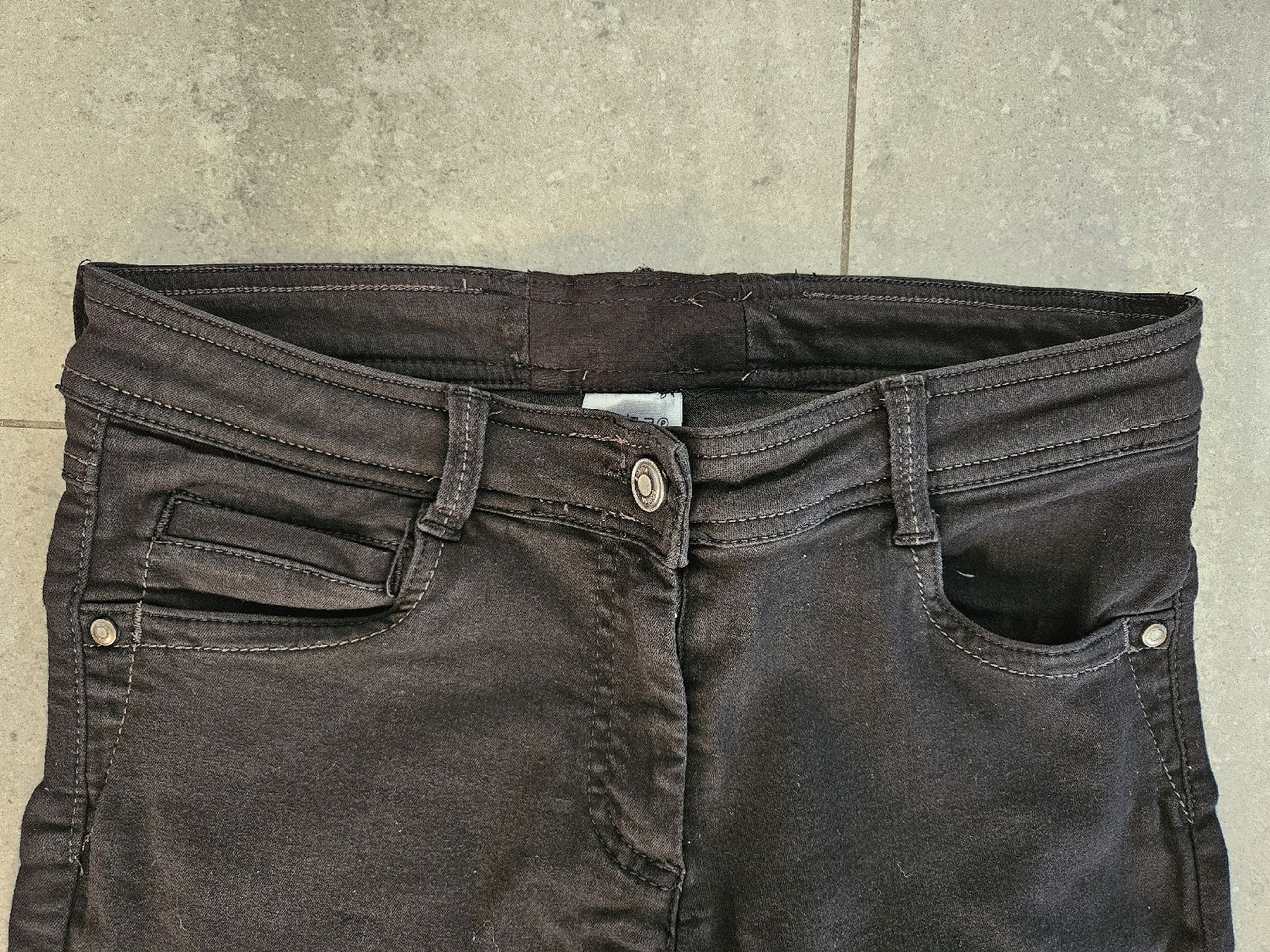 Bonita Jeans: Jeans, schwarz, Bonita – Gebraucht aus Wiesendangen von Sinhuk 1