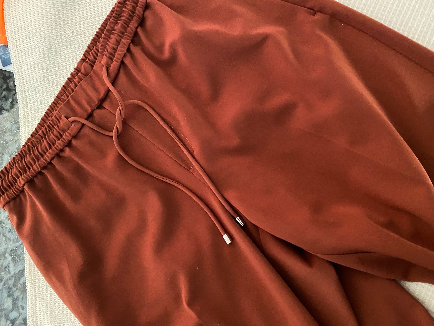 Pantaloni: InWear Freizeithosen Grösse 38 – Usato da Allenwinden venduto da Obalu 2