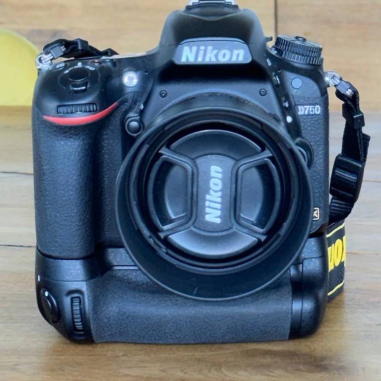 Nikon Kamera: Nikon D750 FX – Gebraucht aus Jouxtens-Mézery von Ercojeya