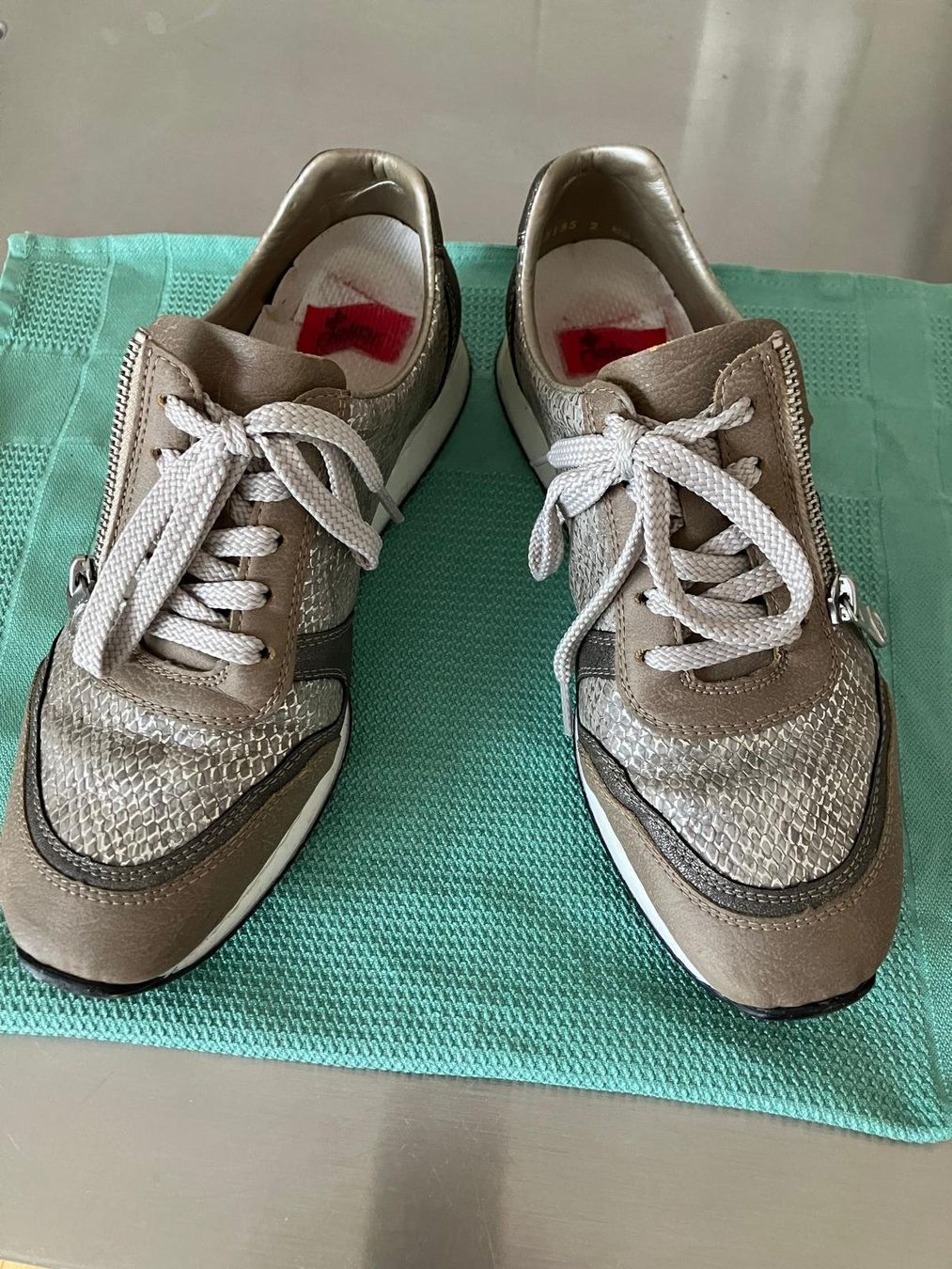 Rieker Scarpe da donna: Rieker Sneaker Grösse 38 – Usato da Allenwinden venduto da Obalu 1