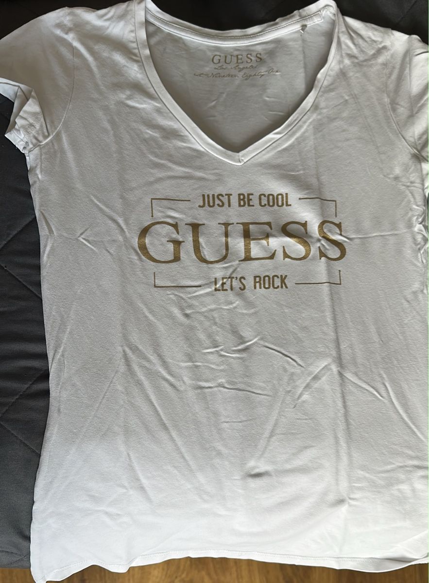 T-shirt: T-Shirt – Nuovo (secondo la descrizione) da Trun venduto da Truffel0101
