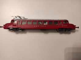 Triebwagen RCe 2/4 "Roter Pfeil" der SBB von Hag H0, GS