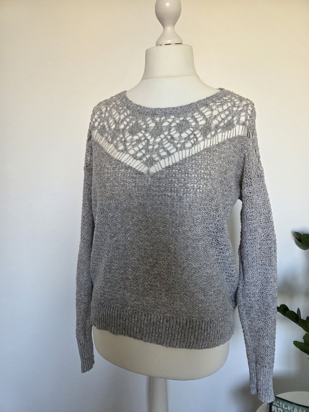 Hollister Pullover & Sweatshirts: Lässiger Pullover Gr.M – Neu (gemäss Beschreibung) aus Stansstad von Urs-_6362