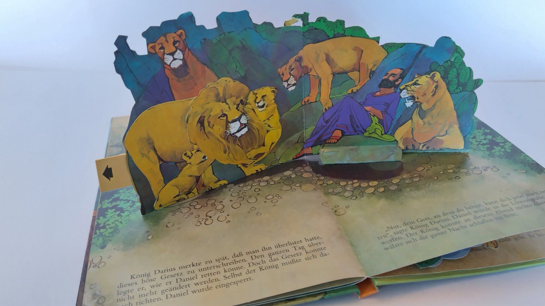 Bücher: Pop-Up Buch / Daniel in der Löwengrube / Doppelpanorama – Gebraucht aus Bellach von JingleJerry 5