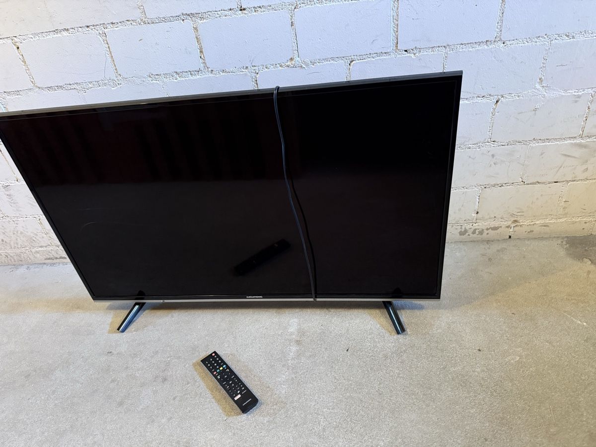Fernseher: Fernseher voll funktionsfähig  – Gebraucht aus Wald ZH von and_r8hw 2