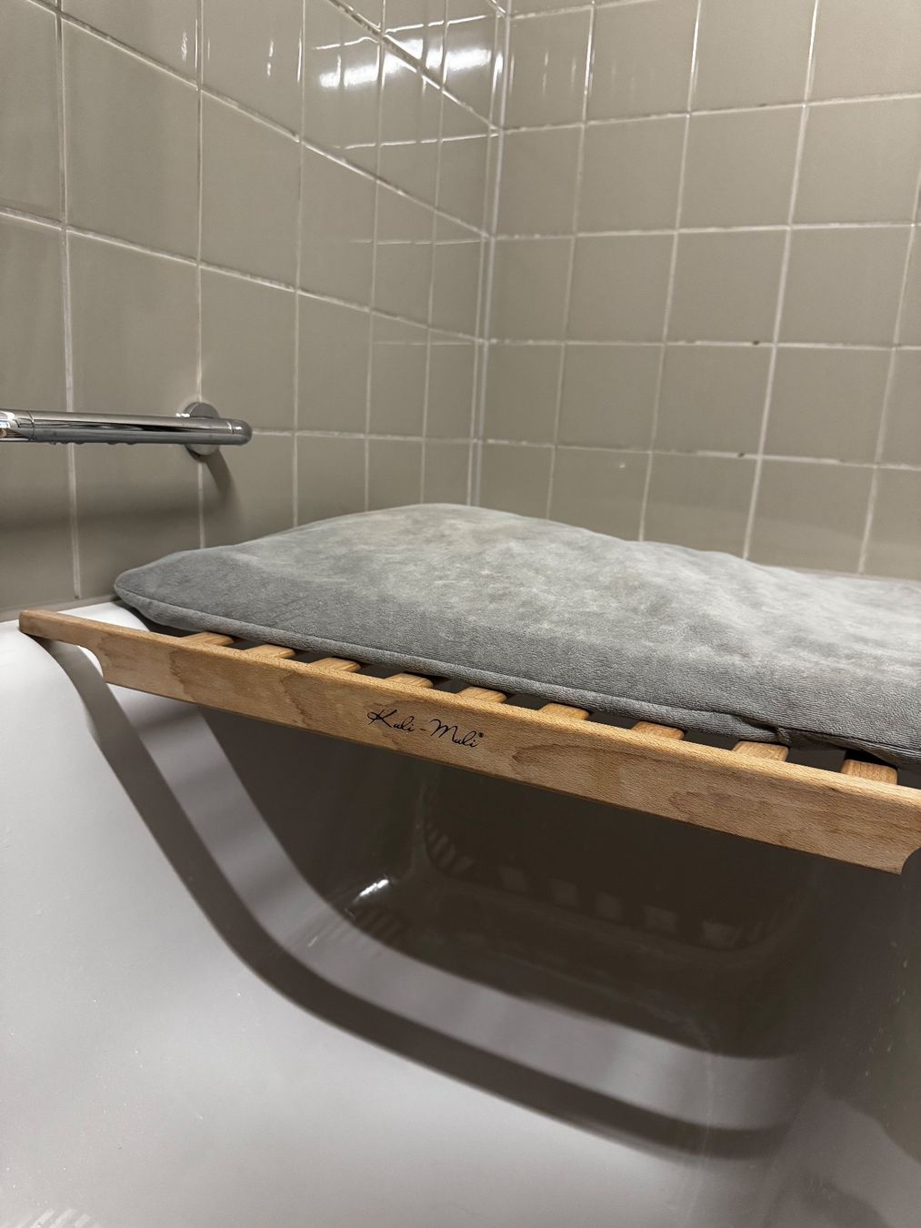 Gitter & Roste: Kuli-Muli Badewannenrost aus massivem Buchenholz – Gebraucht aus Zürich von Sophia8004 2