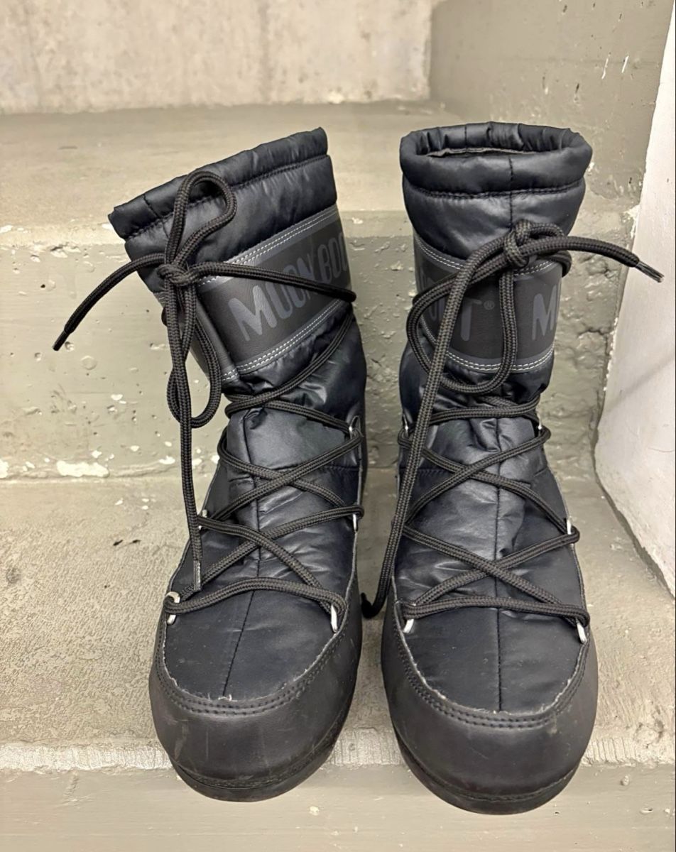 Moon Boot Scarpe da uomo: Moon Boots – Nuovo (secondo la descrizione) da Uznach venduto da le-ma-di-