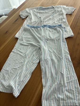 Sommer Pyjama/Schlafanzug, Gr. 40/42, hellblau/weiss!