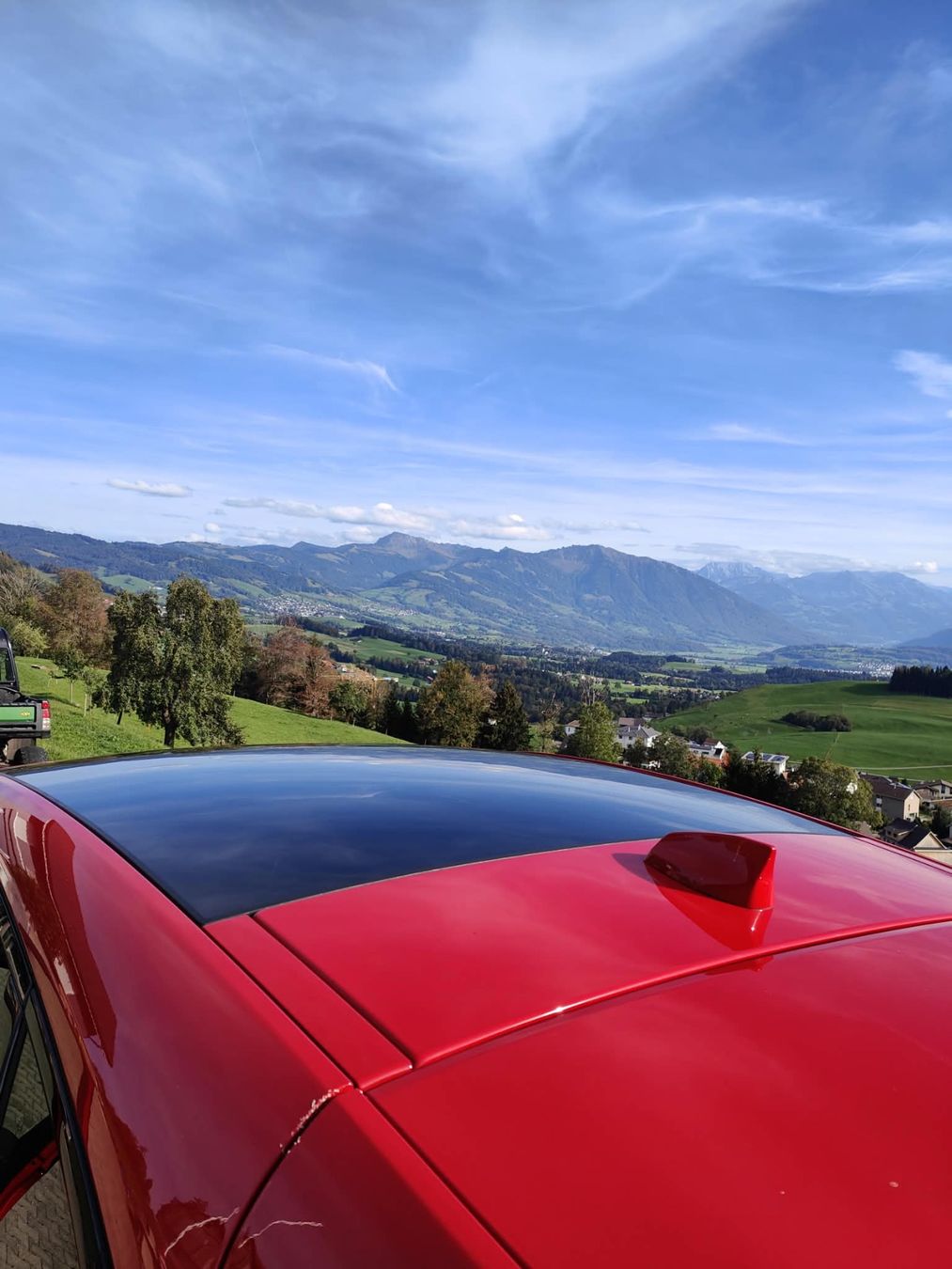 Jaguar Autos: Jaguar E-Pase 250 AWD – D'occasion à Wittenwil par mx5mx5 2