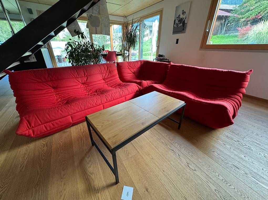 Divani: Canapé Togo original rouge – Usato da Versegères venduto da yan_d6g2 1