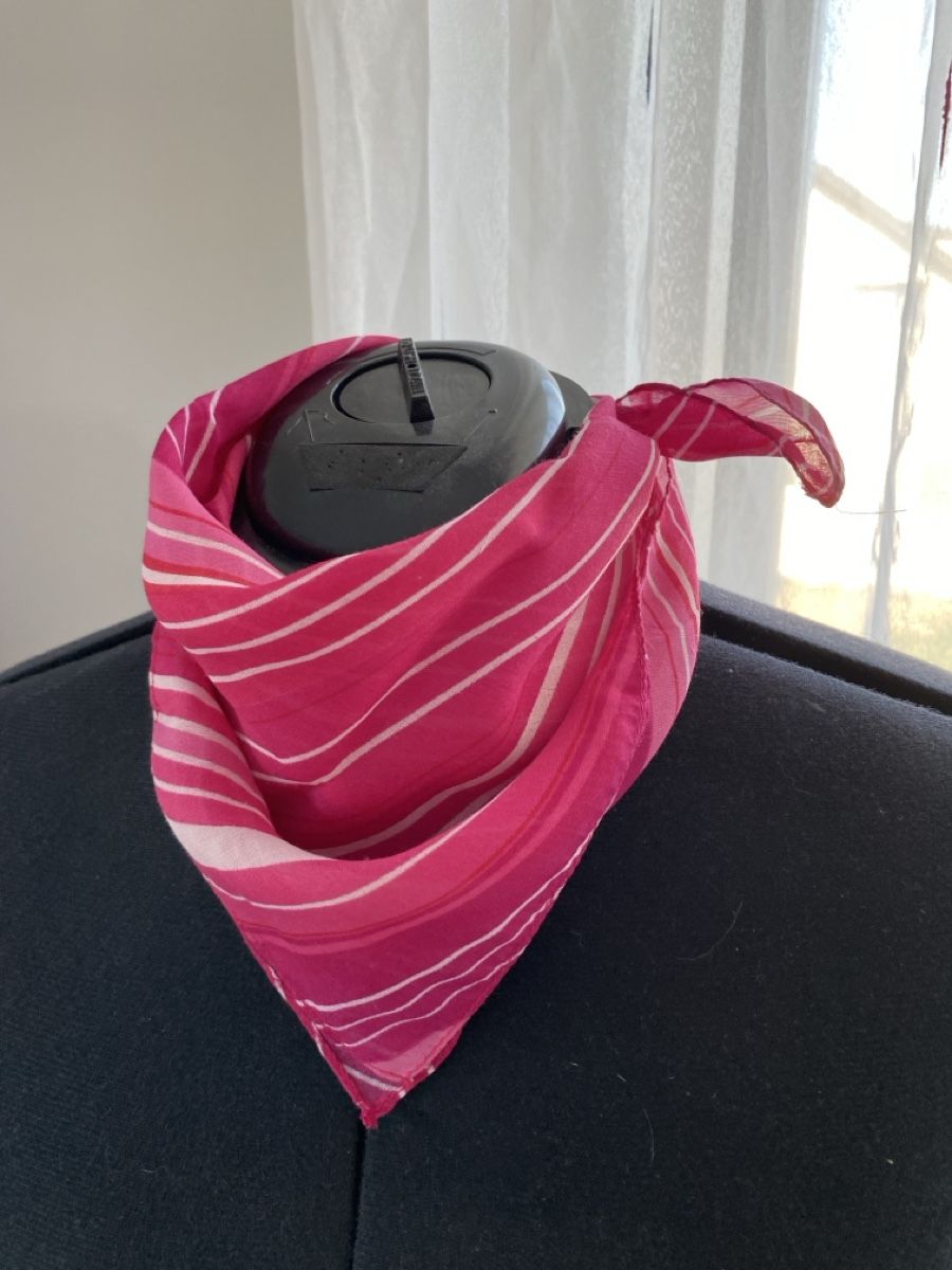 Foulards, Tücher & Schals: süsses Foulard pink gestreift – Gebraucht aus Hausen AG von corinne_g