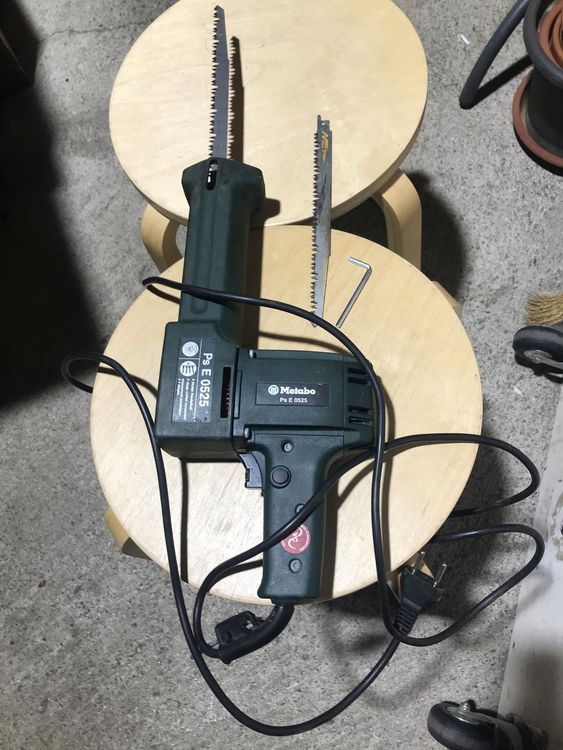 2 Säbelsägeblätter 225mm Mit Wellenschliff , Für Gummi,Leder,Dämmstoffe
