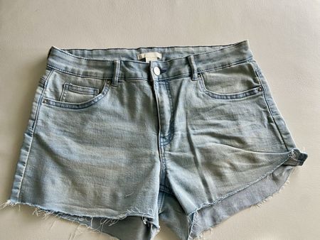 2 kurze Hosen Shorts Gr 38