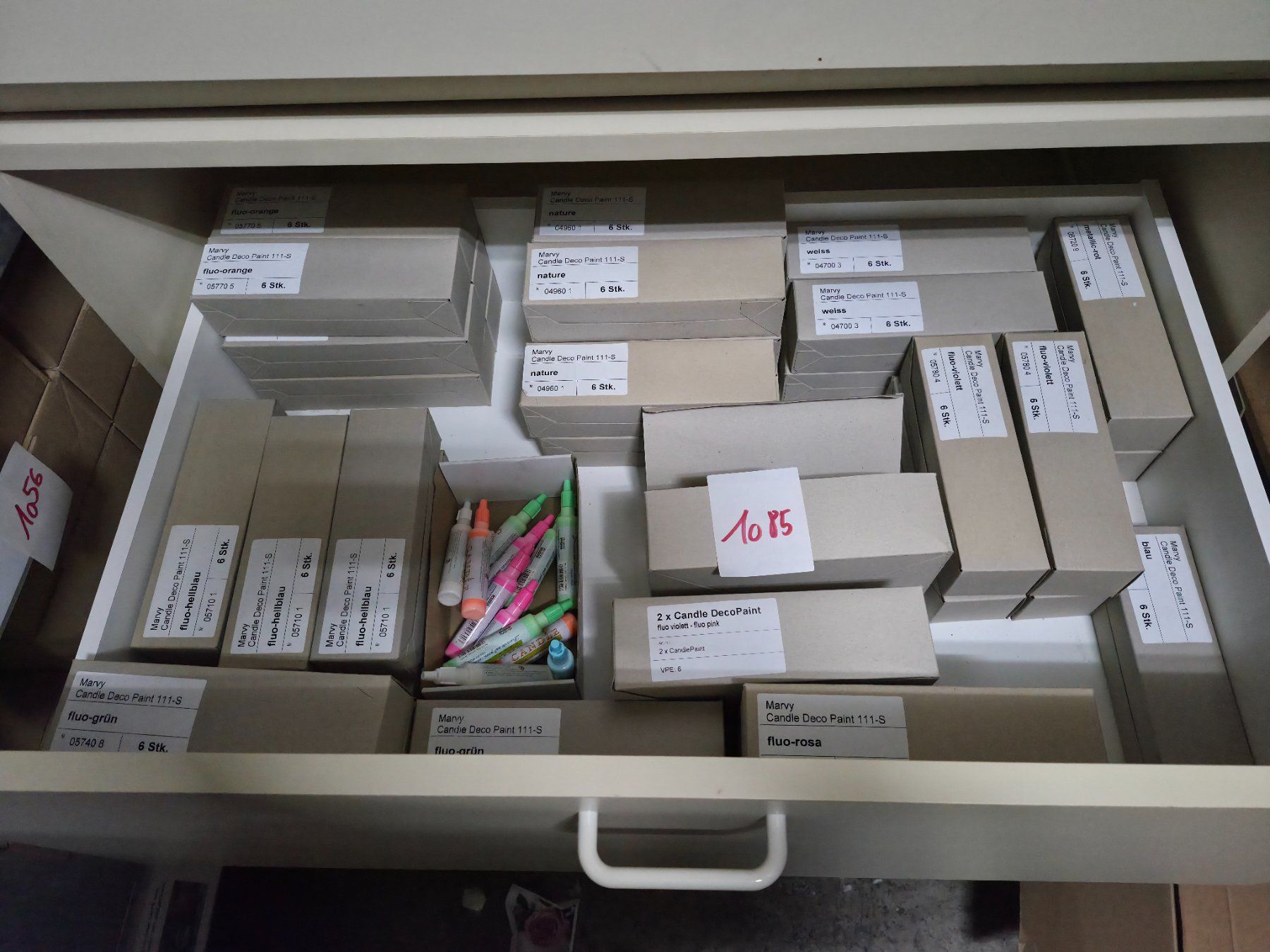 Candele: 1085 Posten Kerzenmalstift aus Liq – Nuovo (secondo la descrizione) da Derendingen venduto da Meisterstuecke