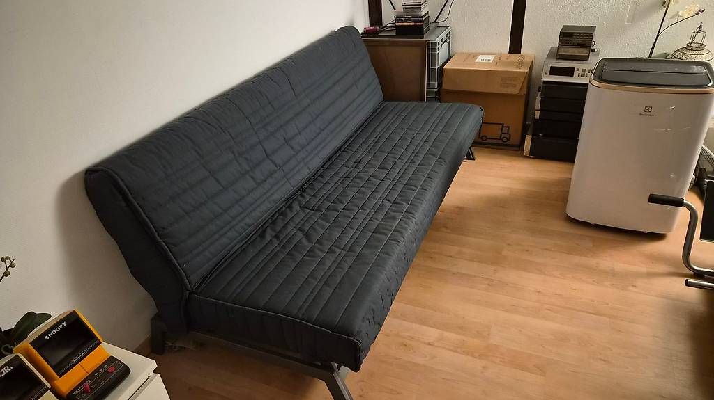 Ikea Sofas: IKEA Bettsofa NYHAMN – D'occasion à Schlieren par Setsuna_Kyoura
