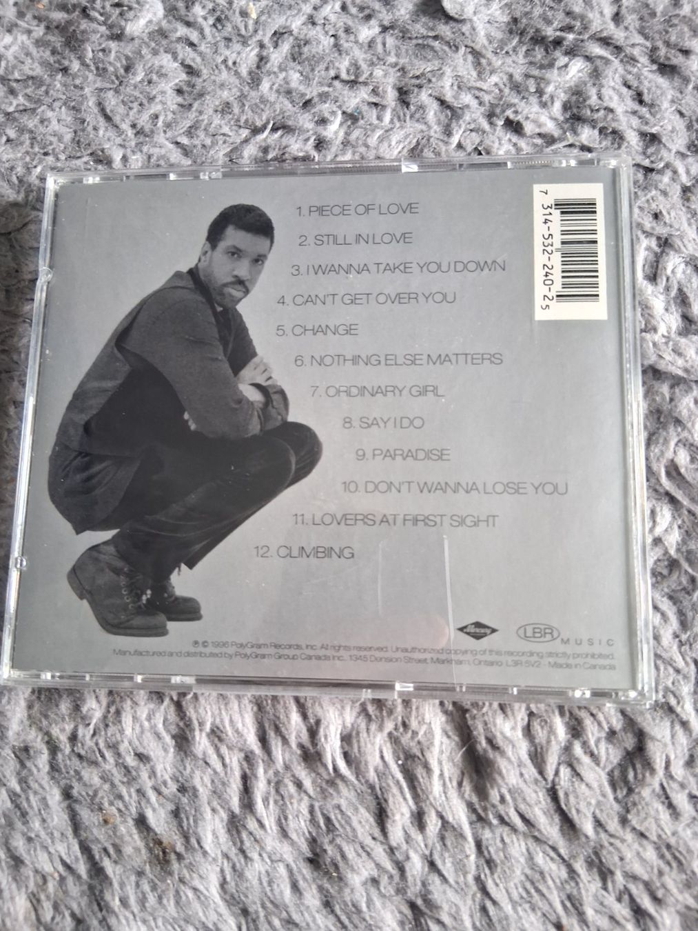 CDs: LIONEL RICHIE      LOUDER THAN WORDS     CD – D'occasion à Wetzikon ZH par Ramones01 1