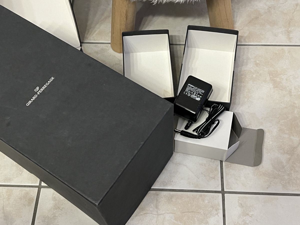 Girard-Perregaux Orologi: Girard Perregaux StartBox – Usato da Bassecourt venduto da 59.00chf 5