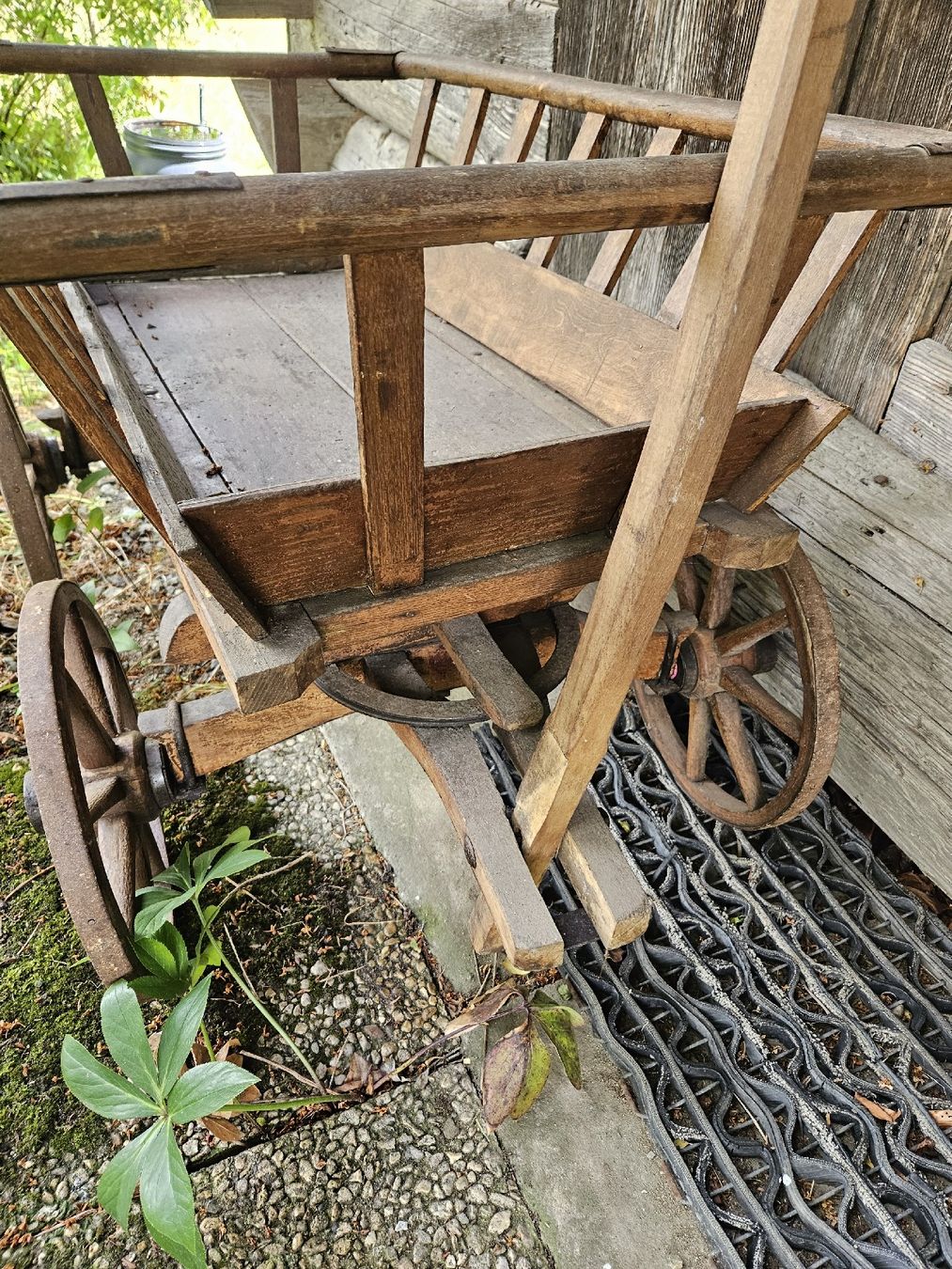 Tutte le decorazioni: Leiterwagen antik – Usato da Mühlethurnen venduto da Zauberfee3 4