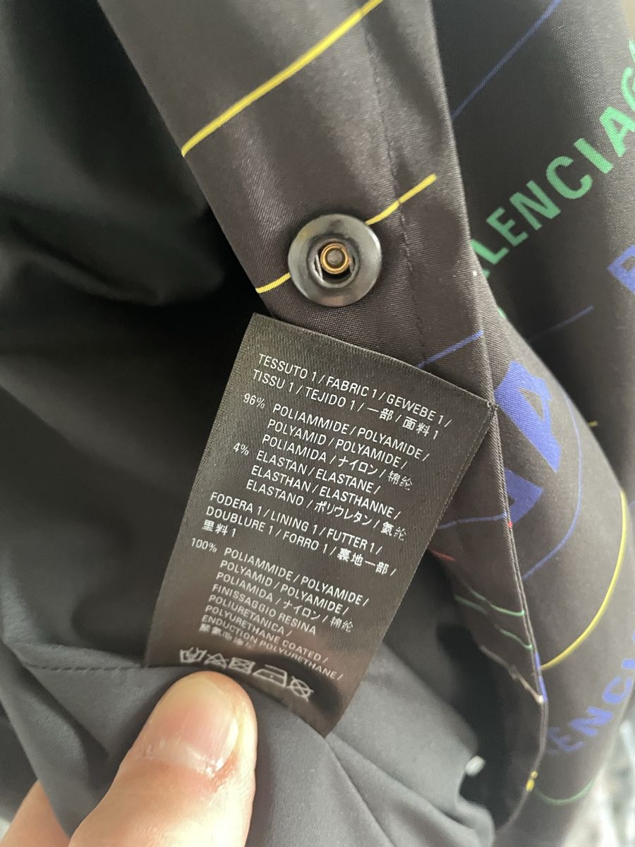 Balenciaga Giacche: Impermeabile Balenciaga – Nuovo (secondo la descrizione) da Zürich venduto da goo_g8wb 6
