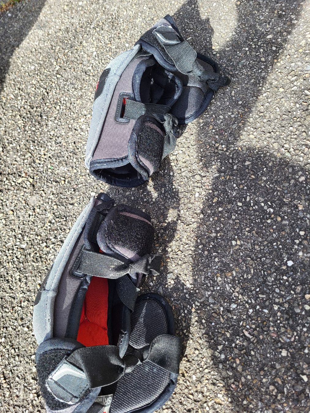 Bauer Schutz & Schoner: Eishockey Ausrüstung – Gebraucht aus Rothrist von pat_bl87 1