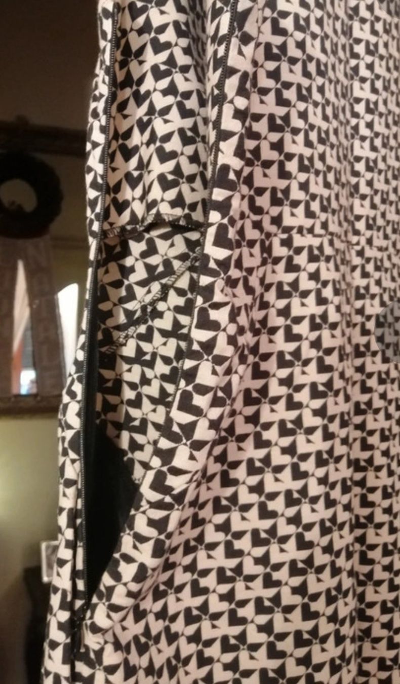 Twin-set Simona Barbieri Kleider: Kleid von Twin Set Gr. L – Gebraucht aus Romanshorn von Hanibal424 3