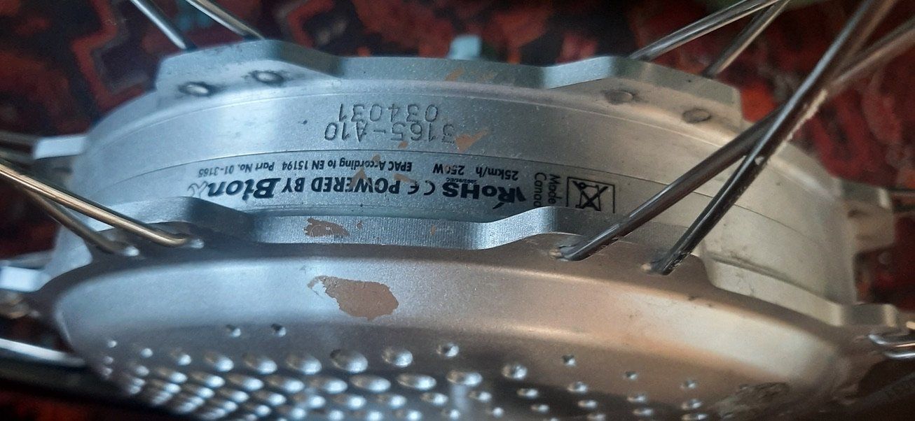 Bionx Pezzi di ricambio: Bionx 3 Nabenschaltungshinterrad 28" – Usato da Uhwiesen venduto da Timtim 2
