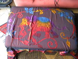 Pareo, Sarong, Lunghi Elefant