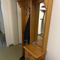 Penderie d’entrée avec miroir