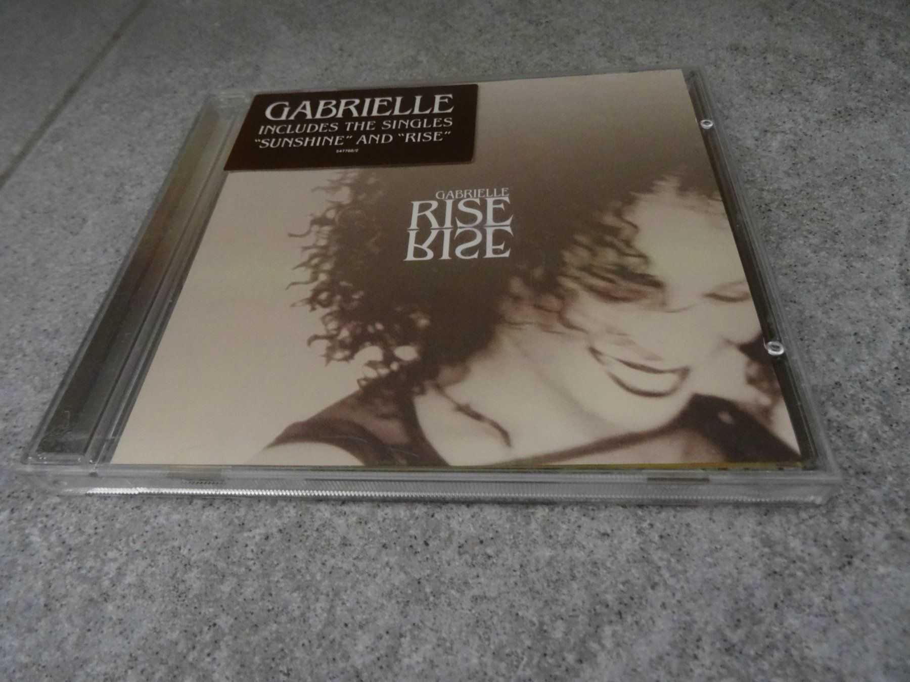 CD: Gabrielle - Rise CD – Usato da Olten venduto da Disc-Ausverkauf