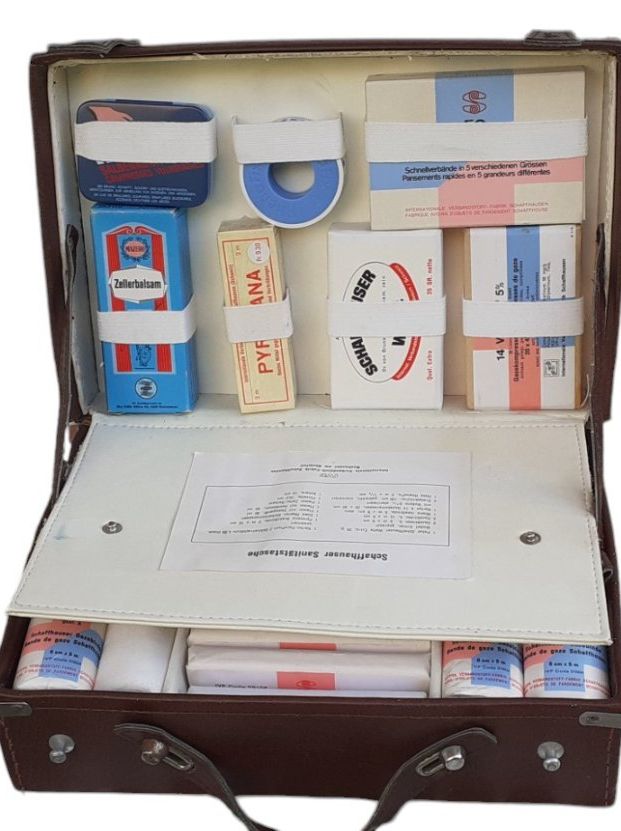 Kit di pronto soccorso: Reiseapotheke 1950er – Usato da Mörschwil venduto da antiksalon