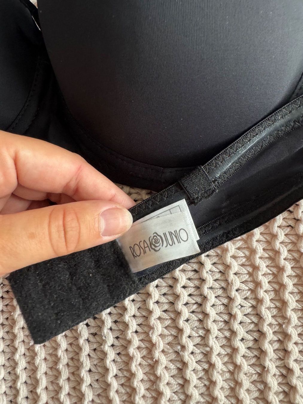 Altra biancheria intima: Soutien-gorge noir bandeau – Usato da Montreux venduto da Izapechee 2