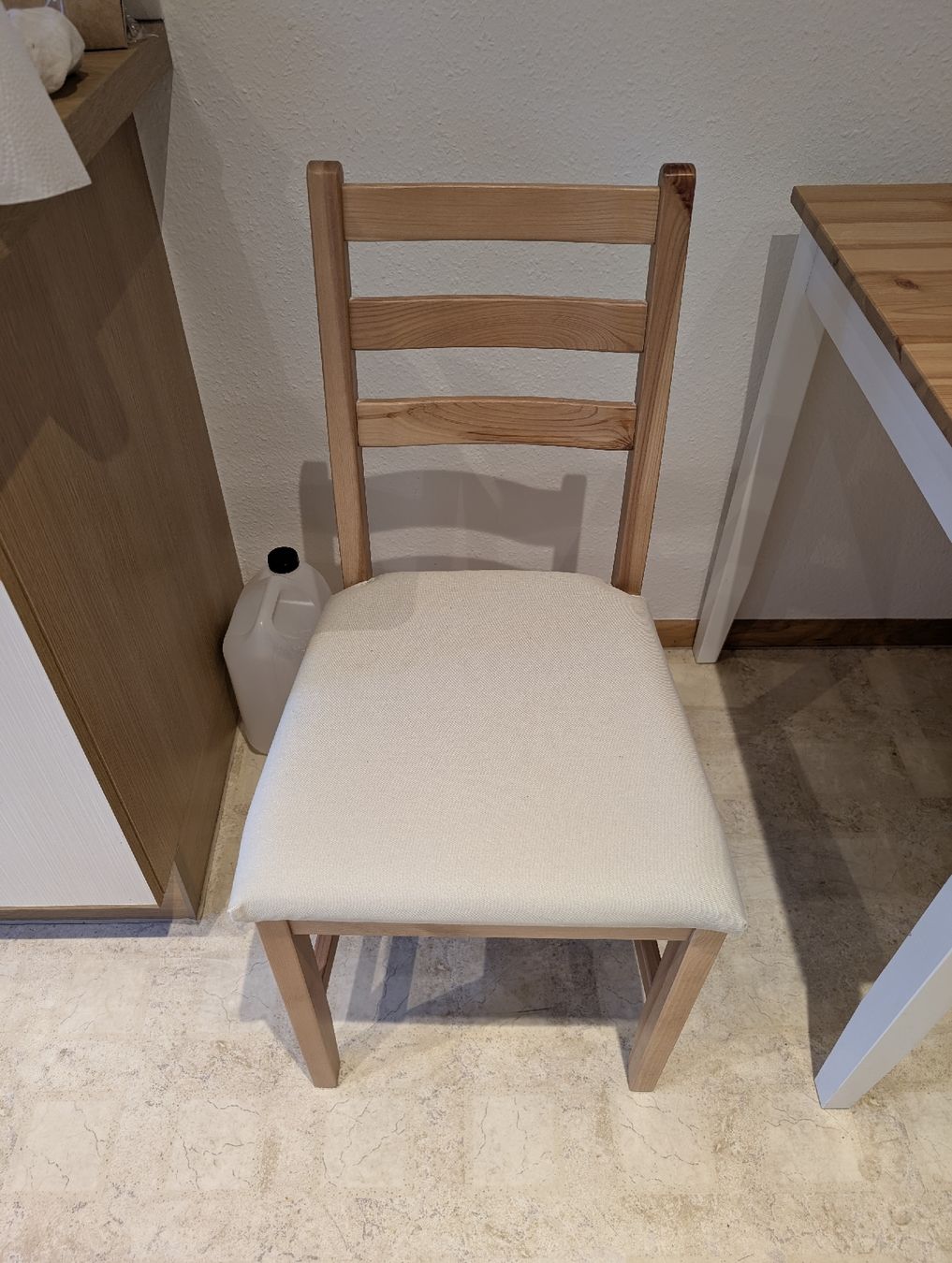 Ikea Set de table et chaises: Table + chairs – D'occasion à Basel par tho_vmt9 1