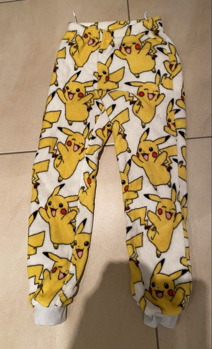H&M Pigiama & Simili: Pokemon Pyjama 122/128 – Nuovo (secondo la descrizione) da Meinier venduto da wellico22 1