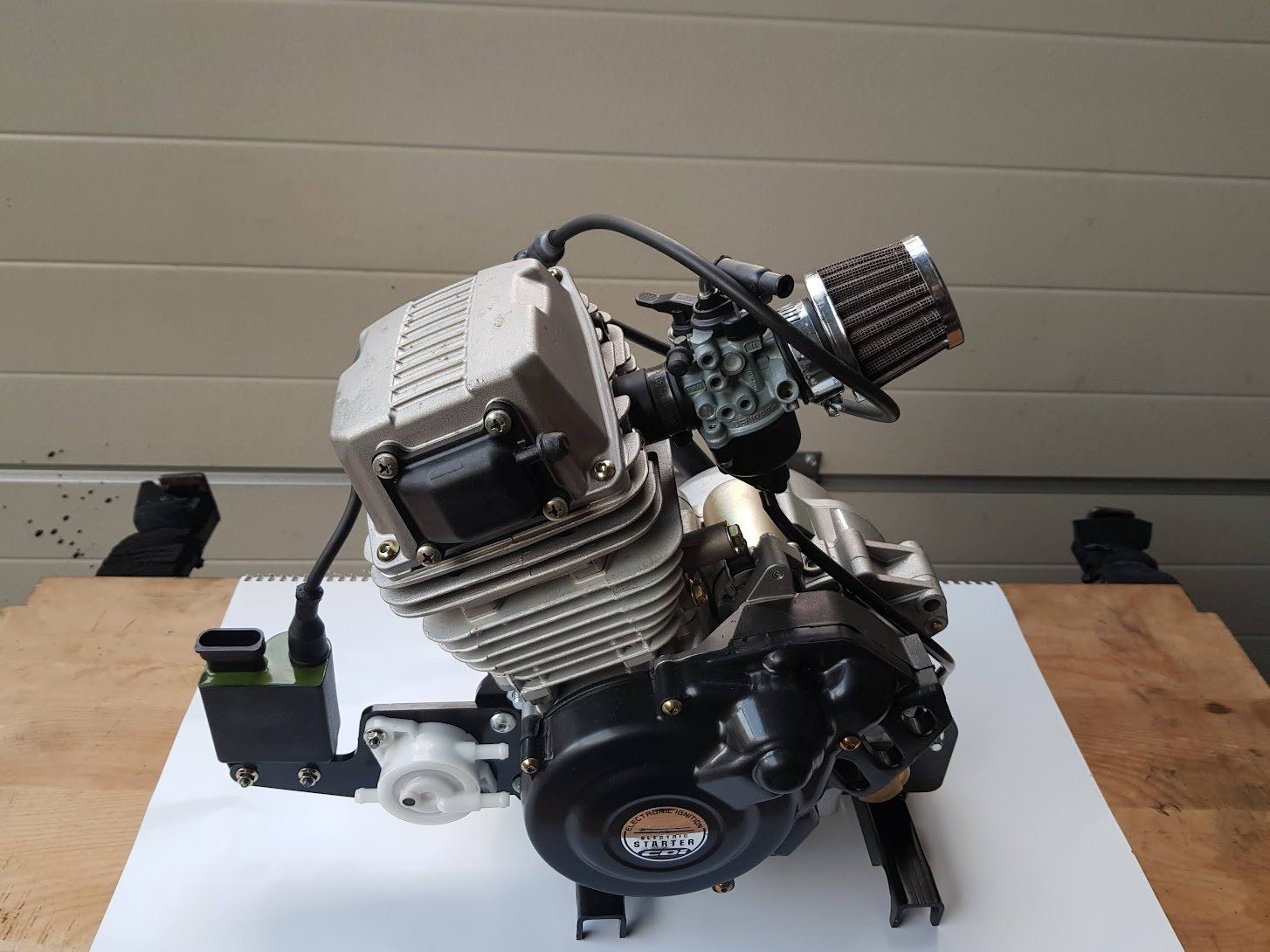 Piaggio Motoren: Piaggio 50ccm 4-Takt Kartmotor – Neu (gemäss Beschreibung) aus Bretzwil von Electronik01 1