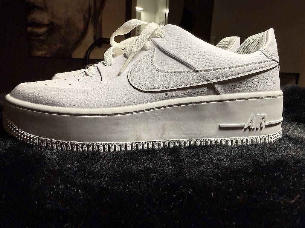 Nike Scarpe da donna: Nike Air Force 1 Gr. 40.5 – Usato da Interlaken venduto da saanduusch