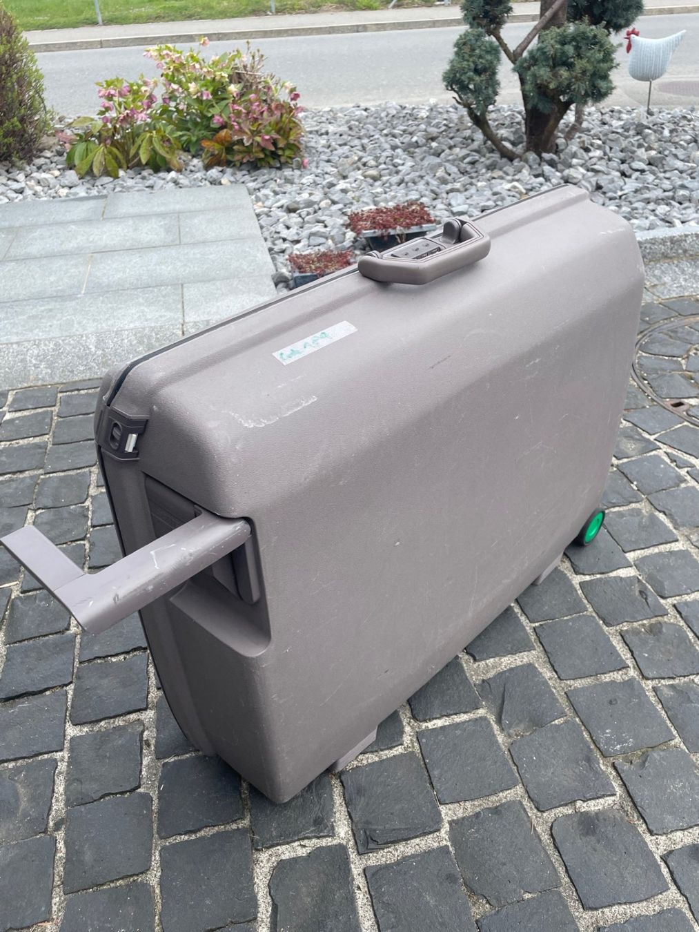 Reisekoffer: Schalenkoffer Samsonite – Gebraucht aus Altendorf von Esmaan