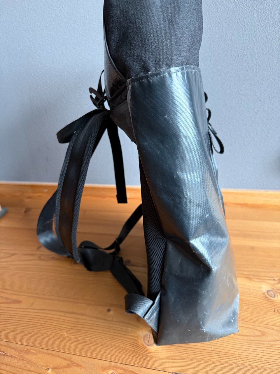 Freitag Rucksäcke: Freitag Clapton F155 | uni schwarz – Gebraucht aus Grosshöchstetten von Volis 4