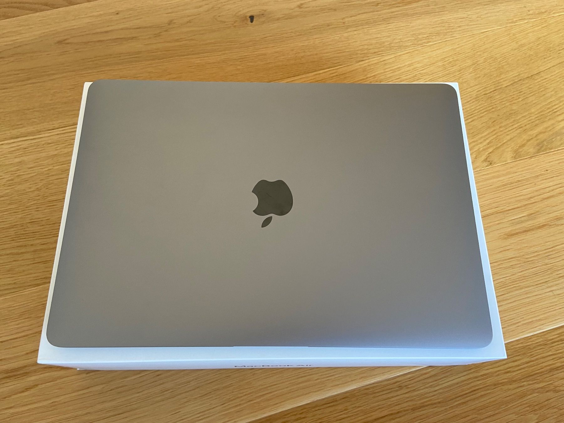 Apple Notebooks: Apple MacBook Air M1 - 16 GB RAM – Gebraucht aus Zürich von  5